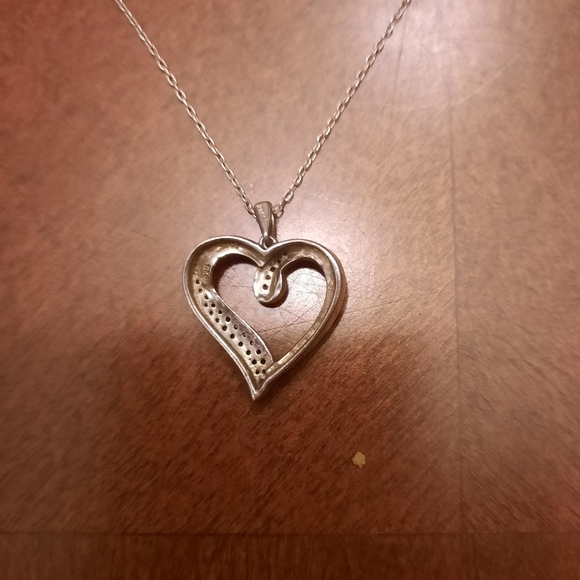 Heart necklace - Picture 4 of 4